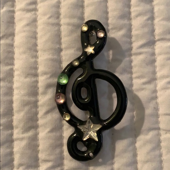 ‘80’s copper enameled g-clef pin - Picture 1 of 2